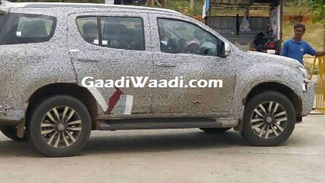 2019 Isuzu MU-X facelifted spotted on test in India