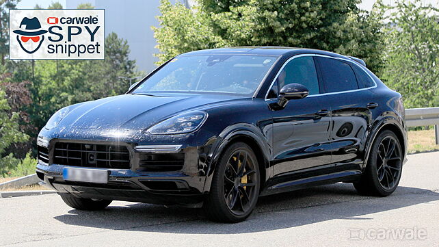 Porsche Cayenne coupe seen in new pictures