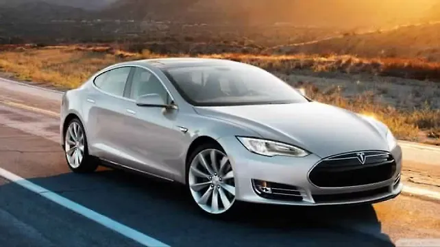 Tesla strikes deal to build a factory in China Tesla strikes deal to build a factory in China