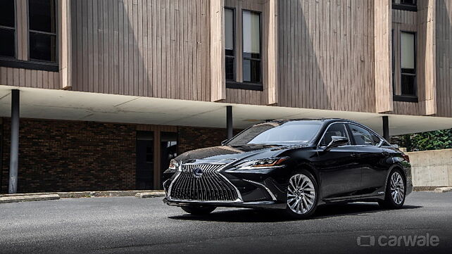 Lexus ES 300h launched in India at Rs 59.13 lakhs