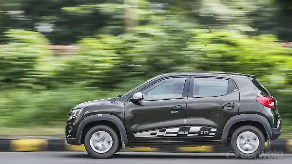 Updated Renault Kwid to get reverse parking camera Updated Renault Kwid to get reverse parking camera