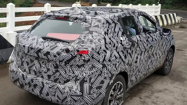 2019 Nissan Kicks spied testing in India 2019 Nissan Kicks spied testing in India