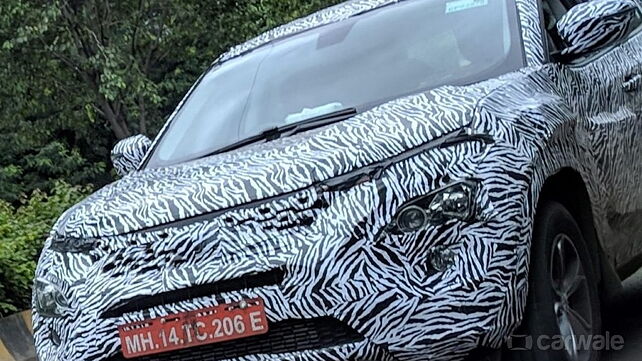 Tata Harrier wears production headlights in the newest spied images