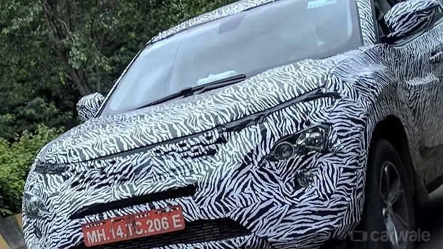 Tata Harrier wears production headlights in the newest spied images Tata Harrier wears production headlights in the newest spied images