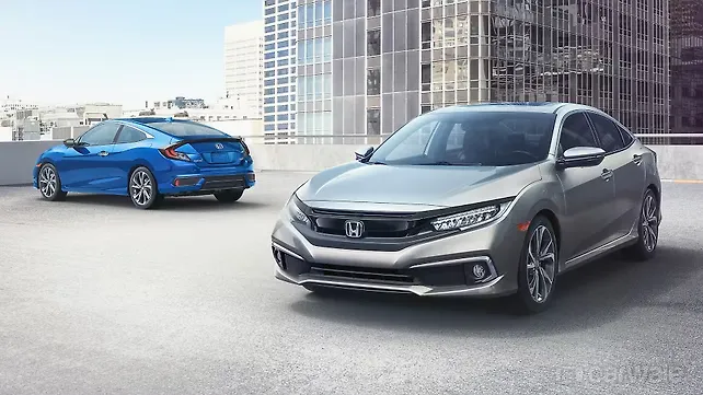 Honda Civic facelift unveiled, launch early next year Honda Civic facelift unveiled, launch early next year