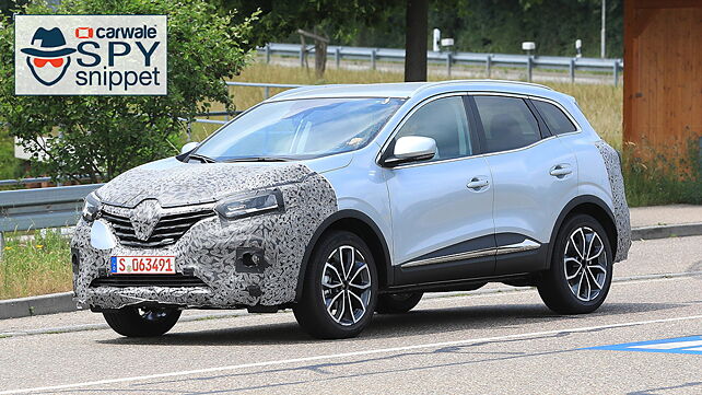 Renault Kadjar test vehicle hints at future updates for Captur SUV
