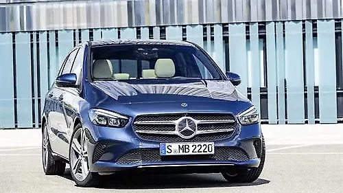 Paris Motor Show 2018: Next-generation India-bound Mercedes-Benz B-Class unveiled Paris Motor Show 2018: Next-generation India-bound Mercedes-Benz B-Class unveiled