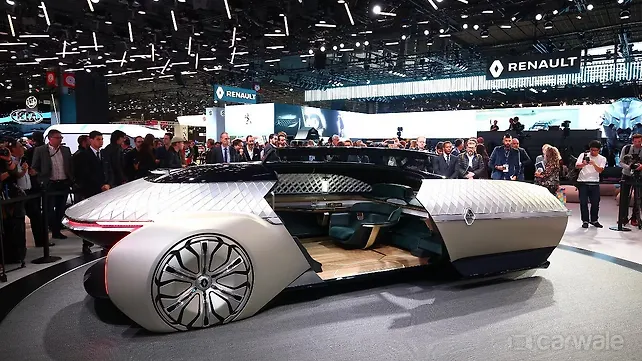 Paris Motor Show 2018: Renault EZ-Ultimo concept, sneak-peak into the future Paris Motor Show 2018: Renault EZ-Ultimo concept, sneak-peak into the future