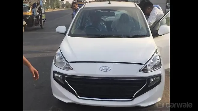 Hyundai Santro Asta trim spotted undisguised ahead of next week’s launch Hyundai Santro Asta trim spotted undisguised ahead of next week’s launch