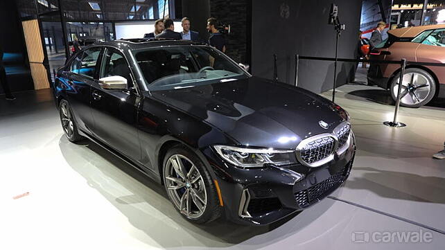 2018 Los Angeles Motor Show: BMW M340i arrives with 368bhp and xDrive