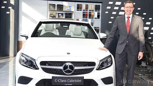Mercedes-Benz inaugurates two new outlets in a single day