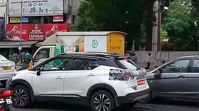 Nissan Kicks spied with dual tone paint scheme ahead of India debut