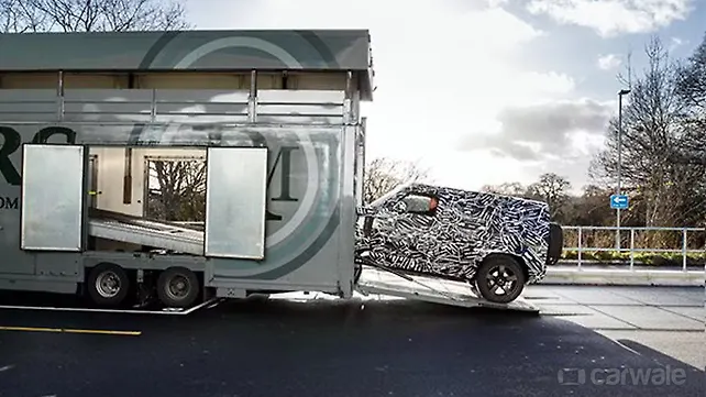 2020 Land Rover Defender teased, debut in early 2019 2020 Land Rover Defender teased, debut in early 2019