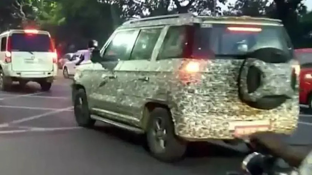 Mahindra TUV300 facelift test mule images surface