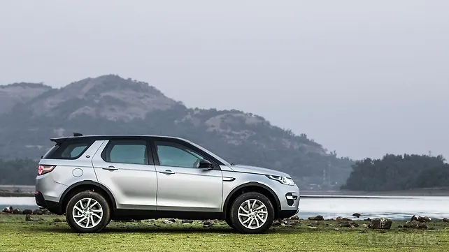 Land Rover Discovery Sport [2018-2020] Front View