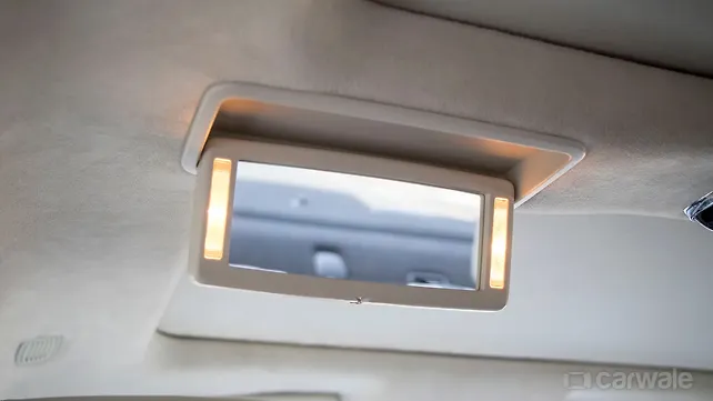 Jaguar XJ L Interior