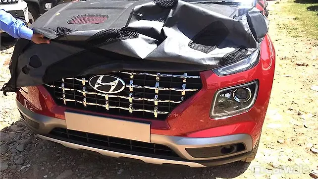 Hyundai Venue spied without camouflage for the first time Hyundai Venue spied without camouflage for the first time