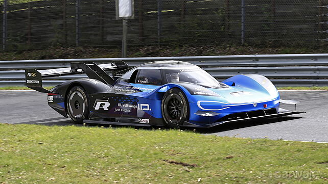 Volkswagen ID R spotted going for Ring record