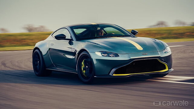 Aston Martin Vantage AMR breaks cover with seven-speed manual gearbox