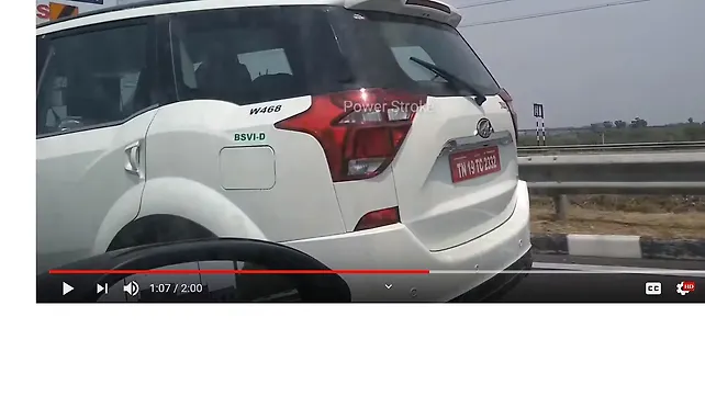 BS-VI Compliant Mahindra XUV500 spied on test BS-VI Compliant Mahindra XUV500 spied on test