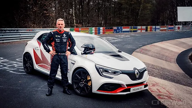 Renault Megane R.S. Trophy-R sets FWD Nurburgring lap record Renault Megane R.S. Trophy-R sets FWD Nurburgring lap record