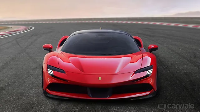 986bhp Ferrari SF90 Stradale hybrid breaks cover 986bhp Ferrari SF90 Stradale hybrid breaks cover