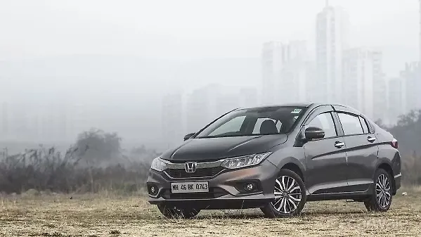 Honda offering discounts up to Rs 75,000 on City, Amaze, Civic and others Honda offering discounts up to Rs 75,000 on City, Amaze, Civic and others