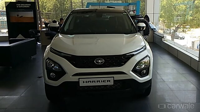 Tata Harrier dual-tone starts arriving at dealerships