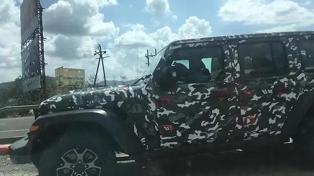 Next-gen Jeep Wrangler spotted testing in India Next-gen Jeep Wrangler spotted testing in India