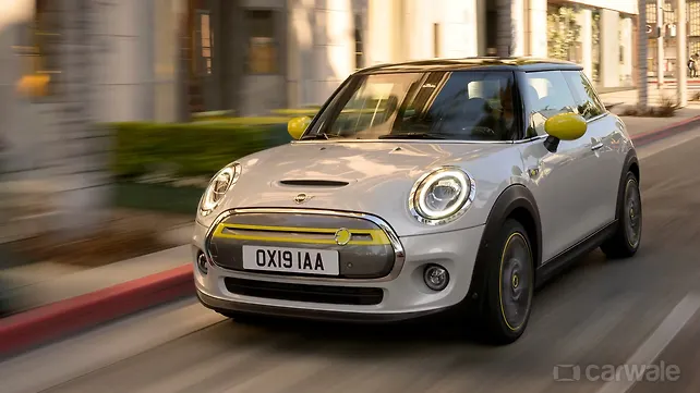 Electric Mini Cooper SE revealed with 270 kilometres of range Electric Mini Cooper SE revealed with 270 kilometres of range