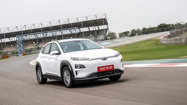Weekly round up: Renault Triber variants revealed, Hyundai Kona EV driven, Kia Seltos interiors revealed Weekly round up: Renault Triber variants revealed, Hyundai Kona EV driven, Kia Seltos interiors revealed