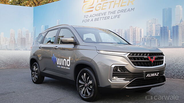 MG Hector seven-seater variant (Wuling Almaz) launched in Indonesia