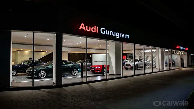 Audi India inaugurates new showroom in Gurugram, showcases the e-tron all electric SUV Audi India inaugurates new showroom in Gurugram, showcases the e-tron all electric SUV