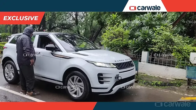New-gen Range Rover Evoque spotted undisguised in India New-gen Range Rover Evoque spotted undisguised in India