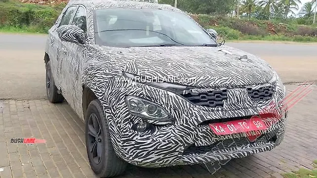 Tata Harrier automatic variant spied ahead of India launch Tata Harrier automatic variant spied ahead of India launch