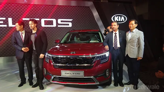 Kia Seltos launched in India, prices start at Rs 9.69 lakhs Kia Seltos launched in India, prices start at Rs 9.69 lakhs