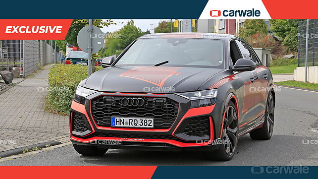 Audi RS Q8 spotted testing sans camouflage