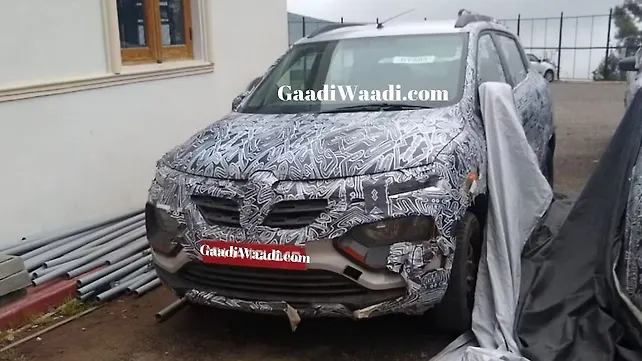 Renault Kwid facelift test vehicle shows new face Renault Kwid facelift test vehicle shows new face