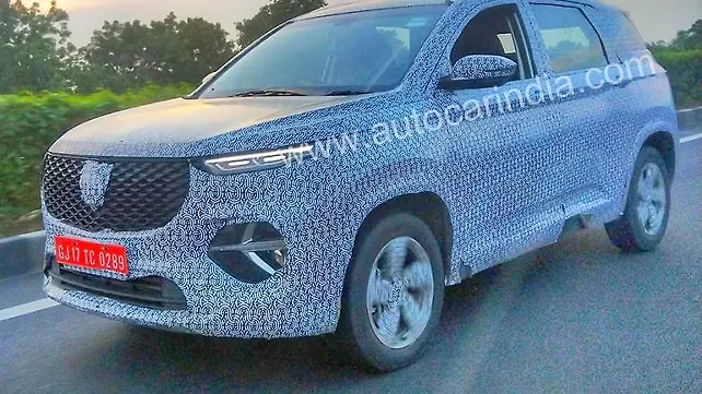 MG Hector six-seater spied for the first time in India MG Hector six-seater spied for the first time in India