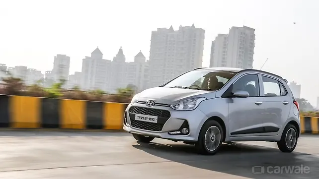 Discounts of up to Rs 2 lakhs on Hyundai Elantra, Tuscon, Creta and Verna Discounts of up to Rs 2 lakhs on Hyundai Elantra, Tuscon, Creta and Verna