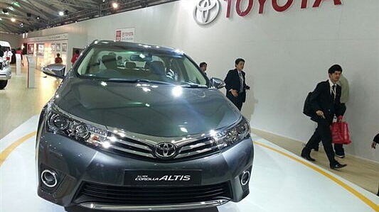 Toyota India opens booking for the new Corolla Altis