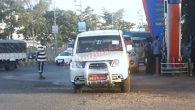 Facelifted Sumo Grande to be called Movus? Facelifted Sumo Grande to be called Movus?
