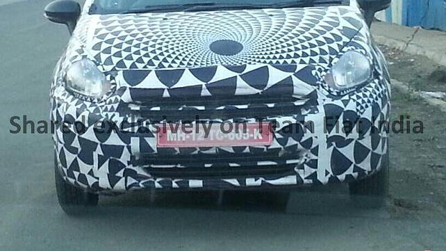 Fiat Punto facelift spied near Pune