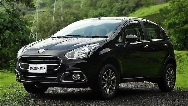 Fiat Punto Evo to be launched in India tomorrow Fiat Punto Evo to be launched in India tomorrow