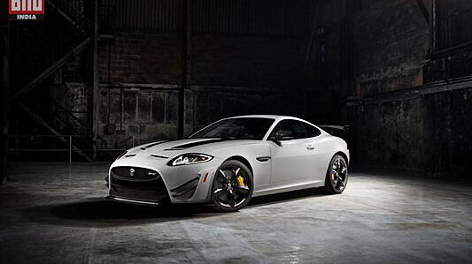 2013 New York Auto Show: Jaguar XKR-S GT is street legal track car