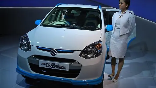 Maruti Suzuki displays the Alto 800 Browzer and WagonR XRest at the Auto Expo Maruti Suzuki displays the Alto 800 Browzer and WagonR XRest at the Auto Expo