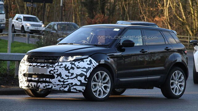 Range Rover Evoque facelift spied on test