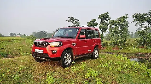 Mahindra introduces Blue Sense app for the new Scorpio Mahindra introduces Blue Sense app for the new Scorpio