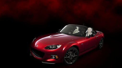 Mazda reveals 25th anniversary edition MX-5 at the New York Auto Show