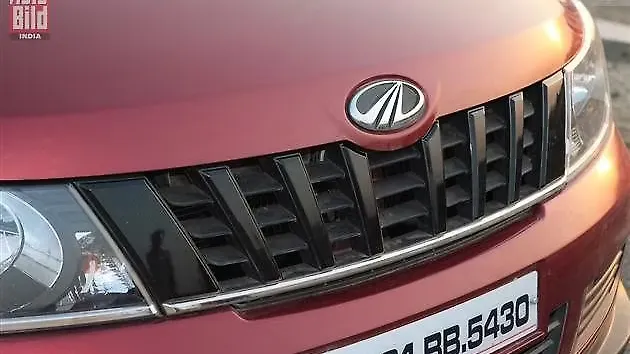 Mahindra & Mahindra Nashik plant workers calls off strike Mahindra & Mahindra Nashik plant workers calls off strike